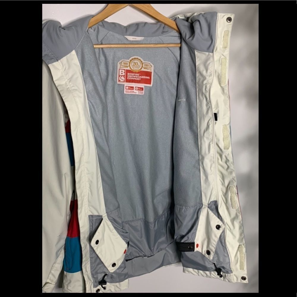 Bonfire Echo snowboarding jacket. Large - Picture 7 of 8